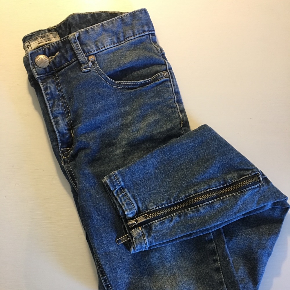 Free People zippered skinny jean